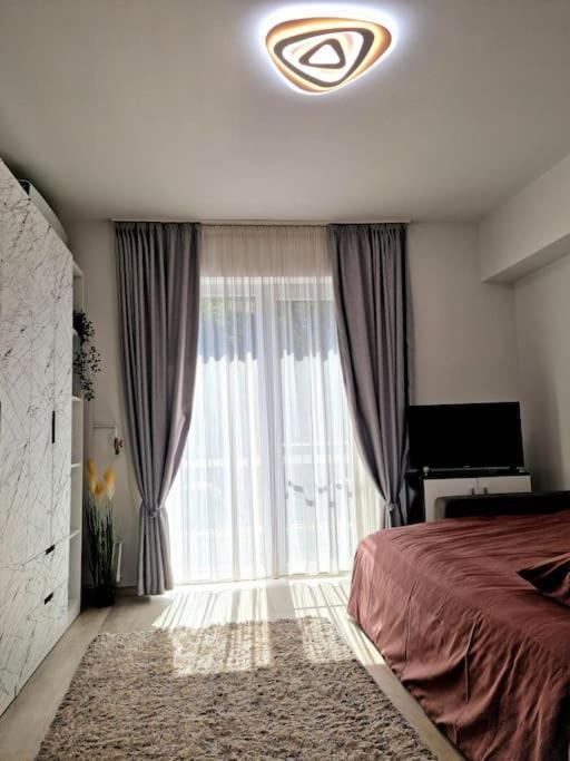 Апартаменты Ultracentral Magheru Studio Бухарест Экстерьер фото